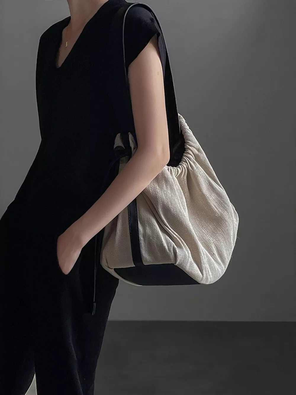Drawstring Closure Handbag, image 6