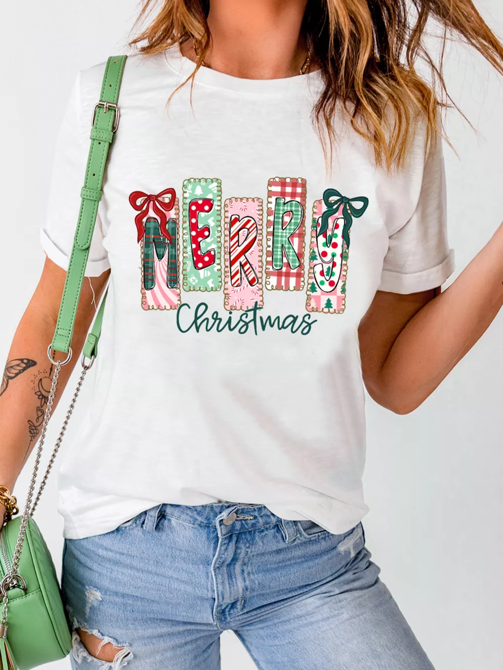 Merry Christmas Ribbon Bow Detail Holiday Graphic Tee