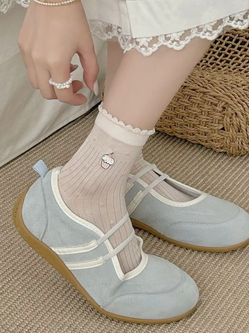 Breathable Knit Crew Socks, image 4