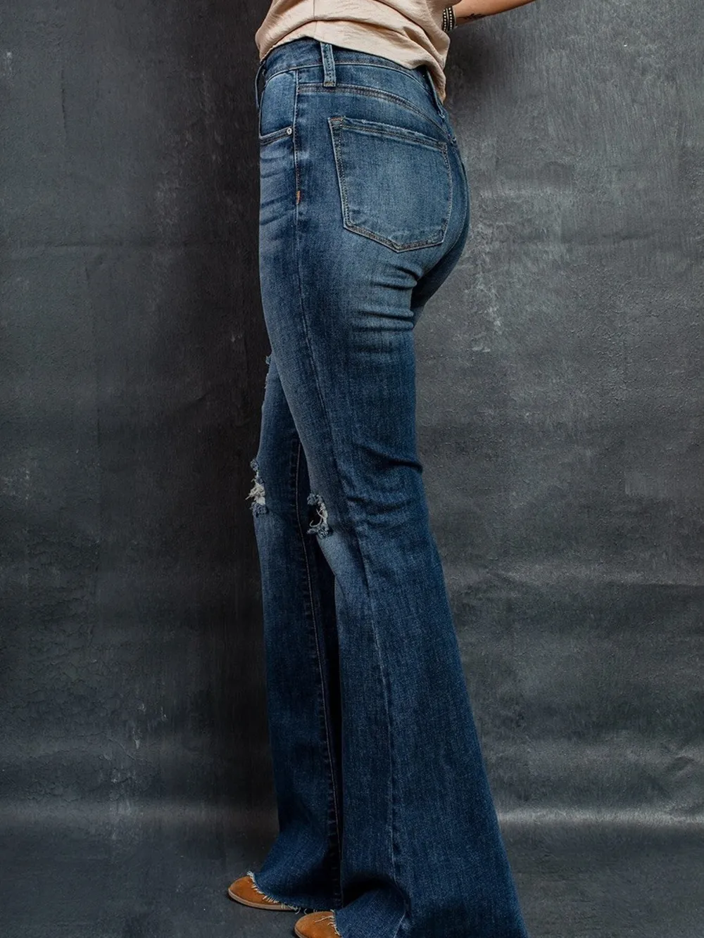 Distressed High-Waisted Flare Jeans, image 3