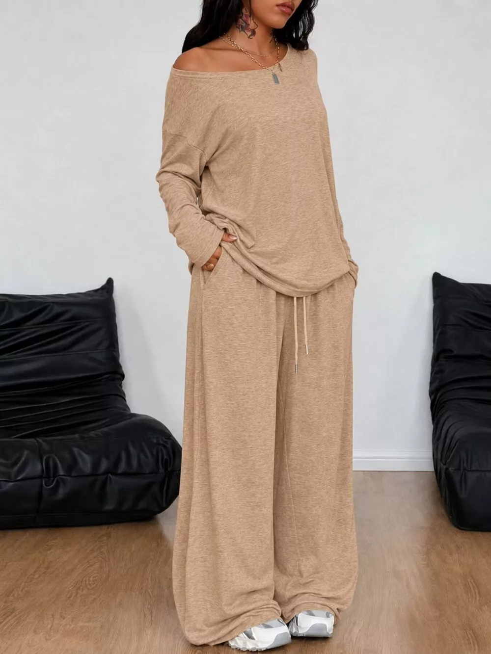 Full Size Comfortable Loose Fit One-Shoulder T-Shirt and Pants Set Plus Size, image 4