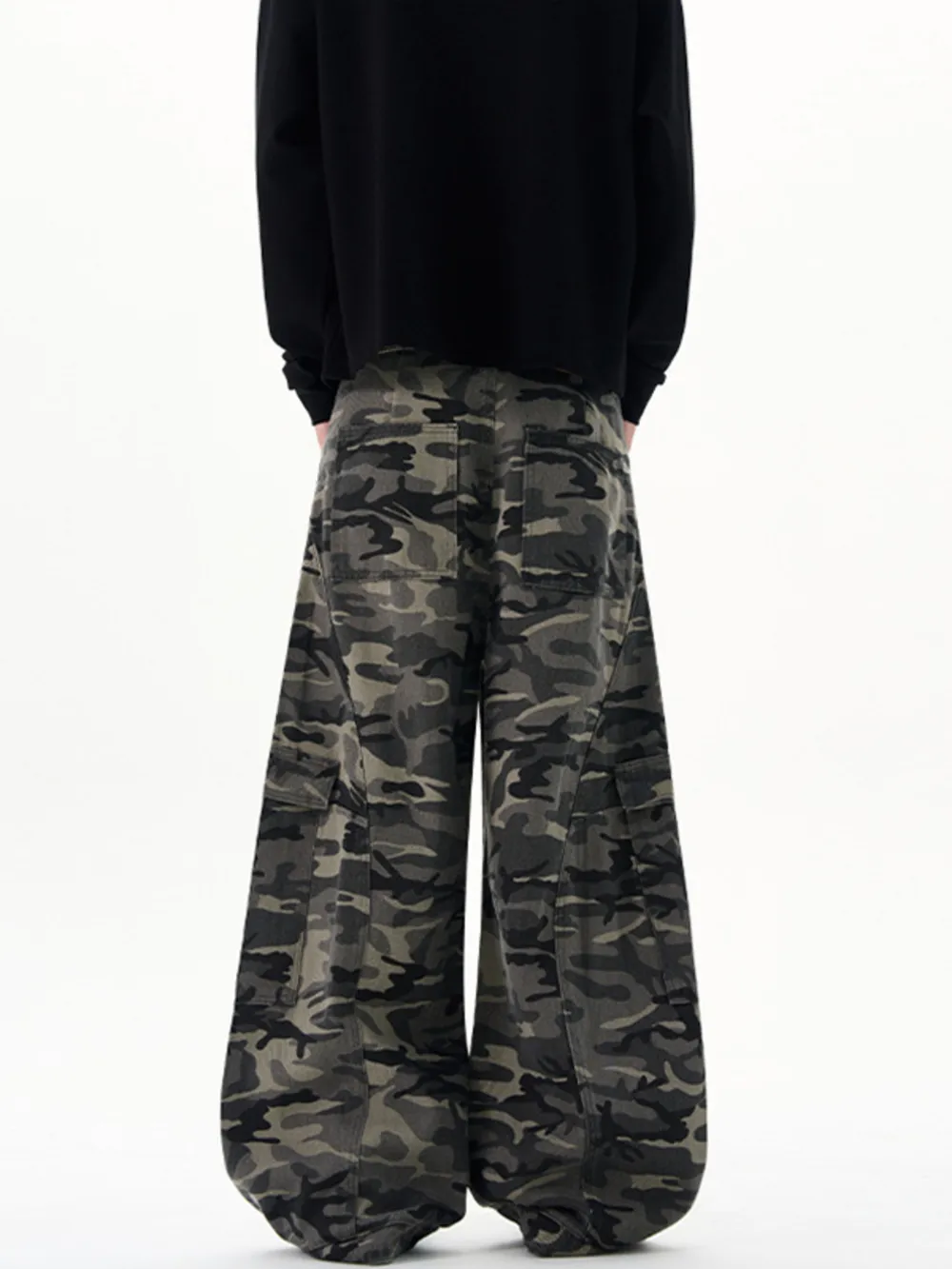 Men's Loose Fit Camouflage Cargo Pants, image 4
