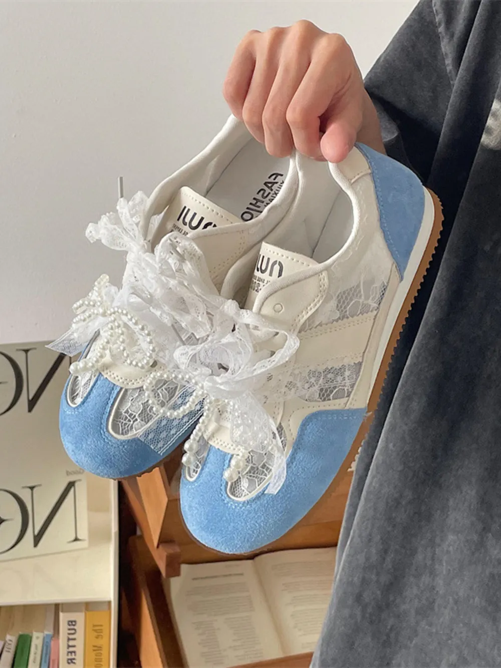 Vintage Lace Ribbon Sneakers, image 8