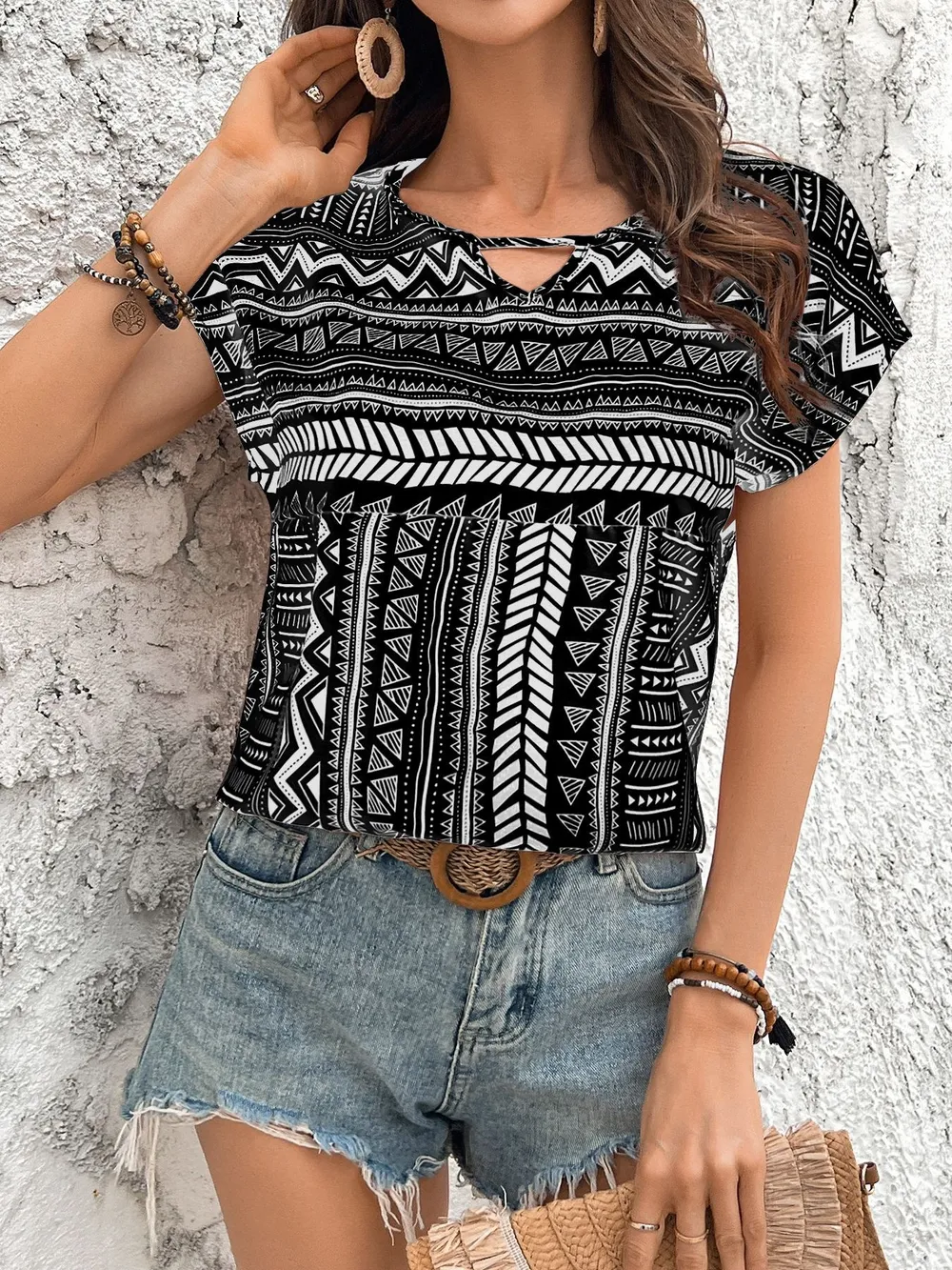 Geometric Print Short Sleeve Blouse, image 3