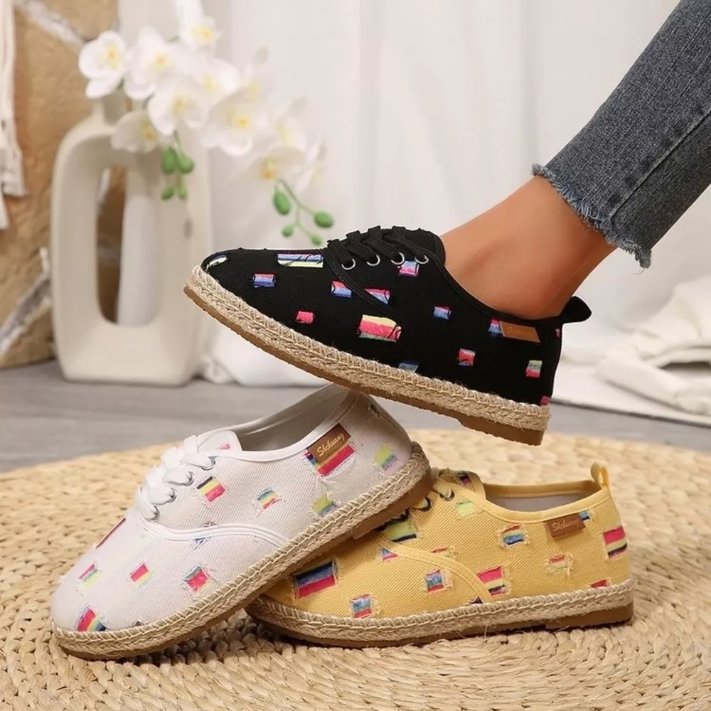 Round Toe Lace Up Sneakers, image 2