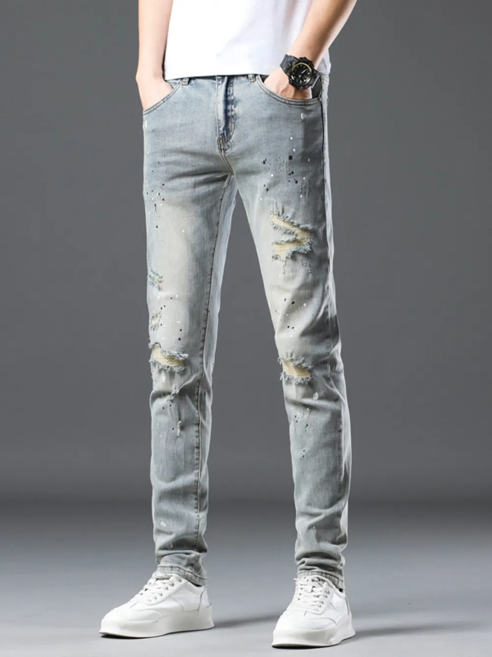Men's Vintage Distressed Light Wash Skinny Jeans, image 2