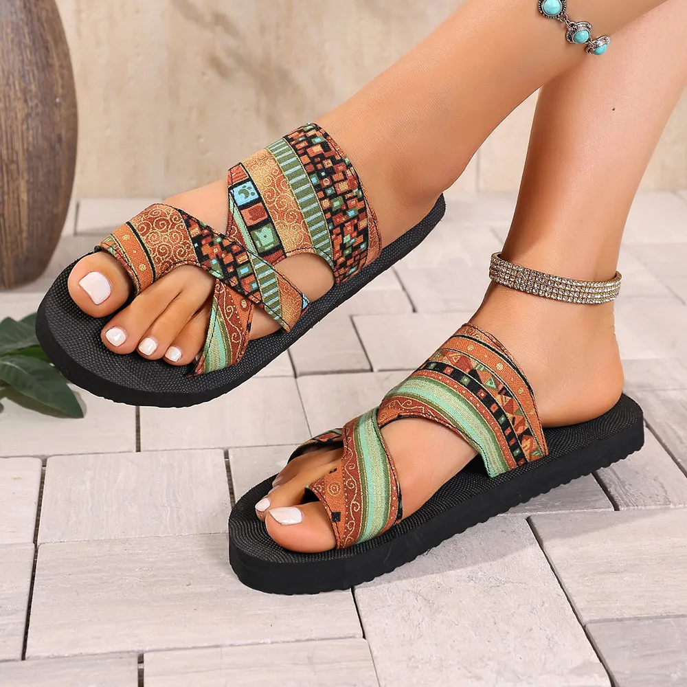 Toe Loop Platform Sandals, image 9