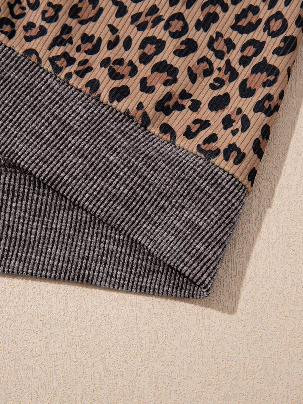 Ribbed Leopard Print Contrast Collar Zip Hoodie, image 3