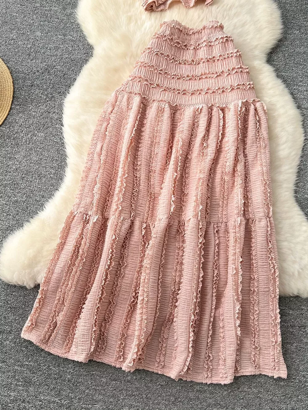 Textured Crop Top and Tiered Skirt Set, image 18