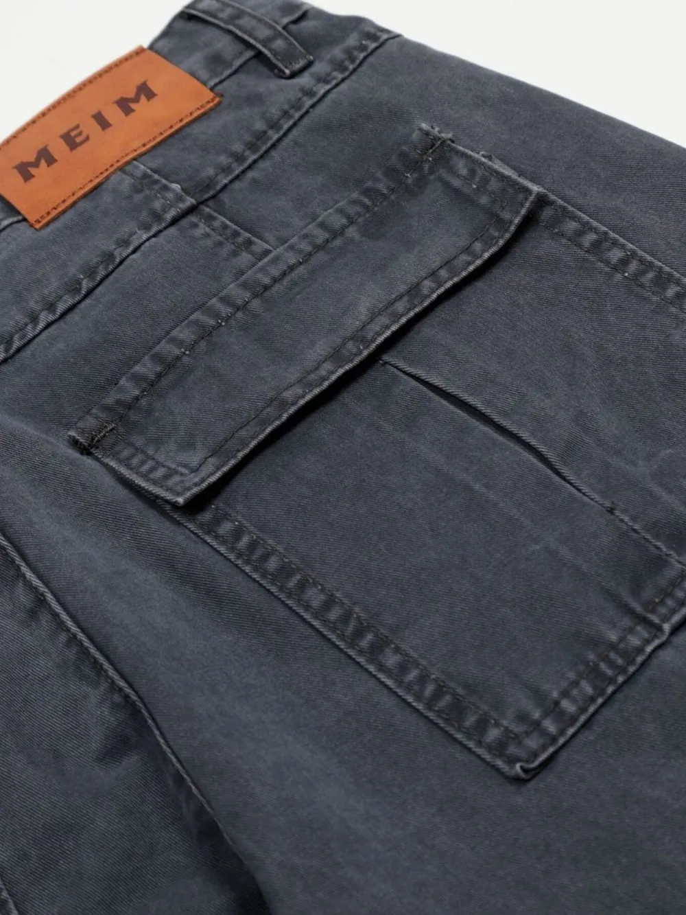 Men's Wide Leg Cargo Pants with Stitching Detail, image 12