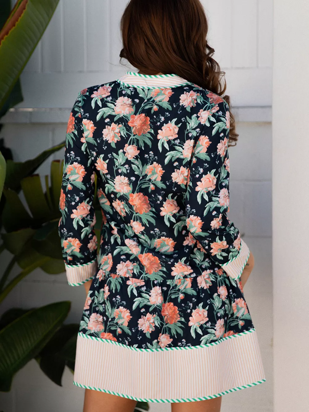 Floral Print Striped Trim V Neck Long Sleeve Ruffle Hem Shift Mini Dress, image 9