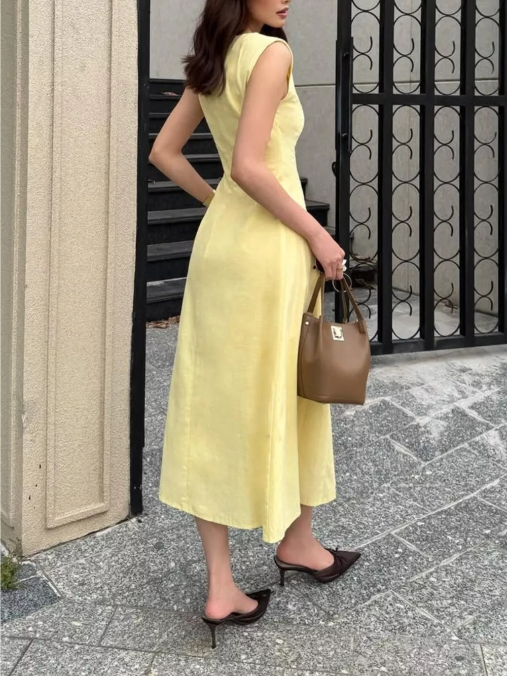 Sleeveless Scoop Neck A-Line Midi Dress, image 2