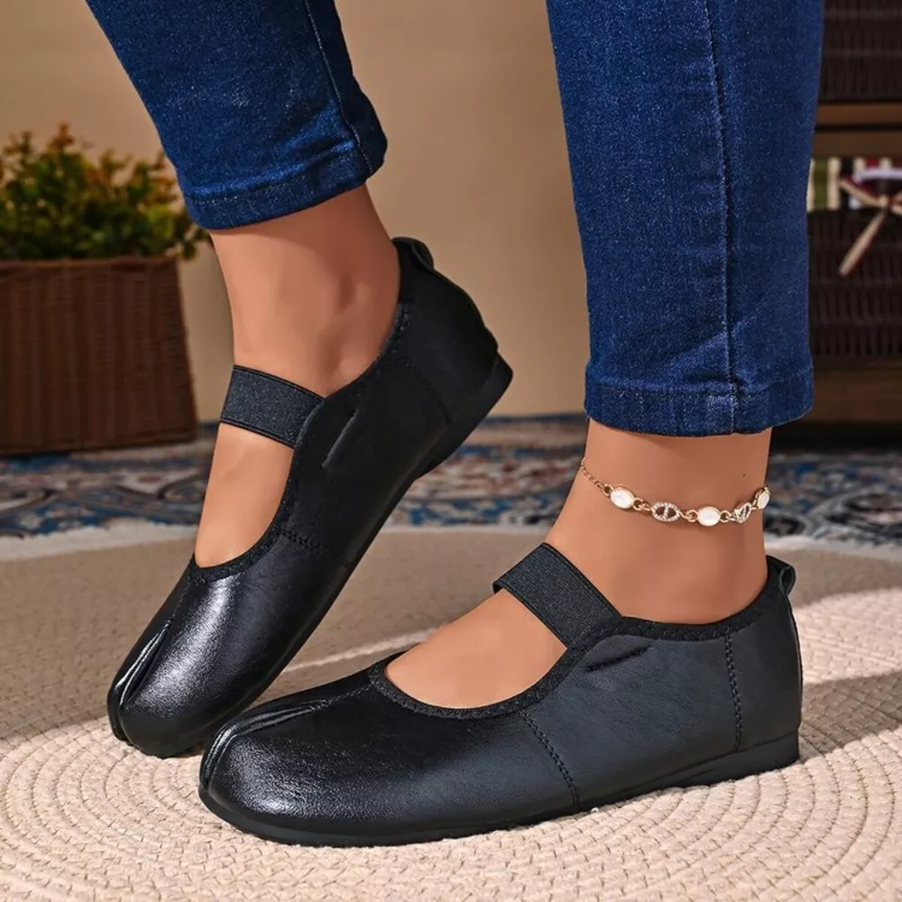 Split-Toe Slip-Ons, image 3