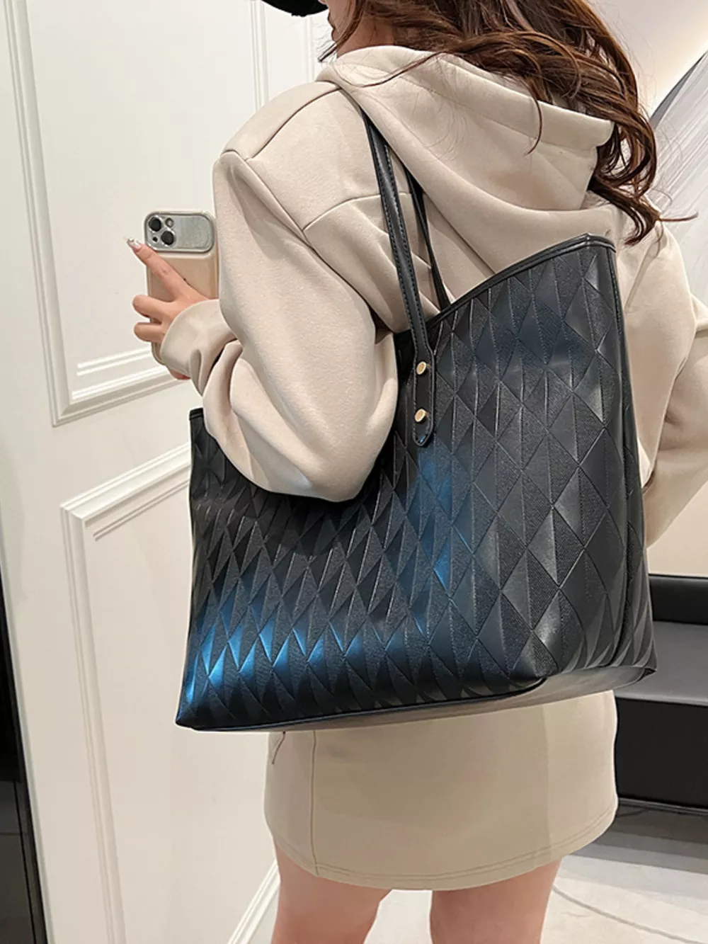 Large Capacity Shoulder Bag, image 8