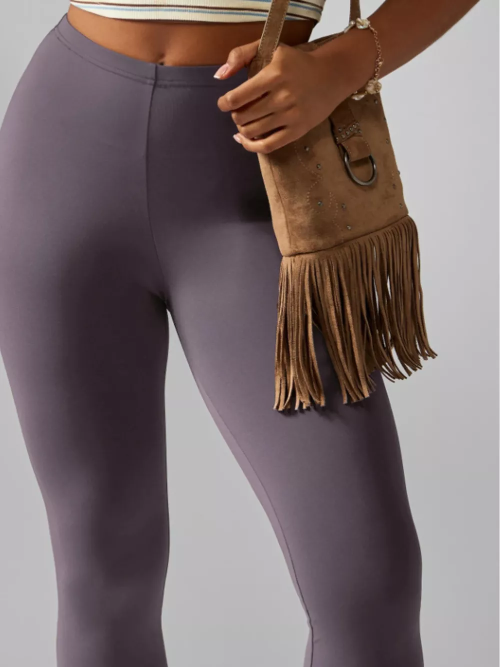 High-Waisted Active Capri Leggings, image 9