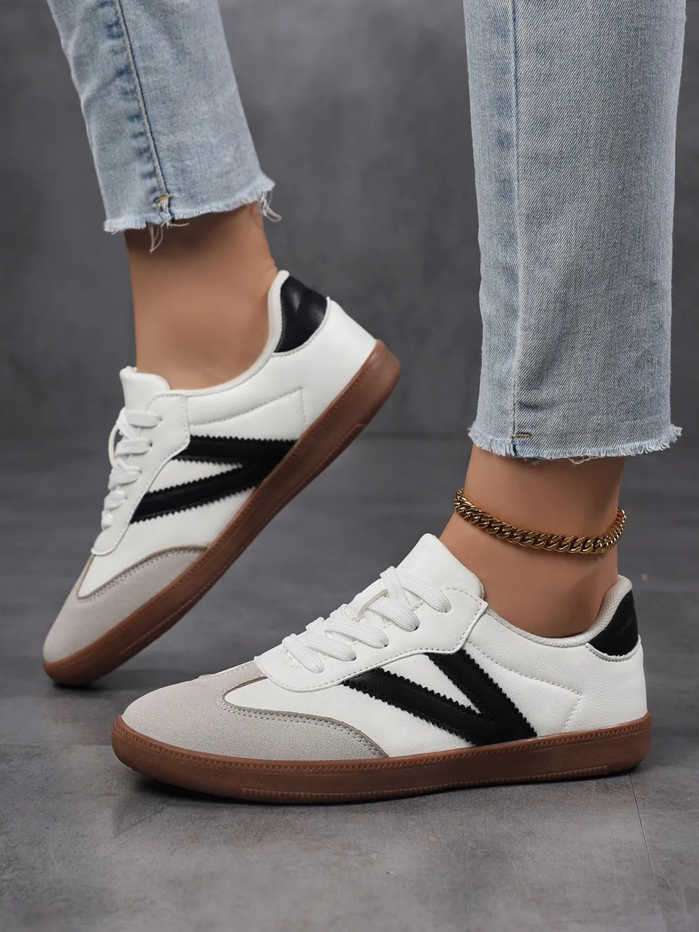 Contrast Round Toe Sneakers, image 4