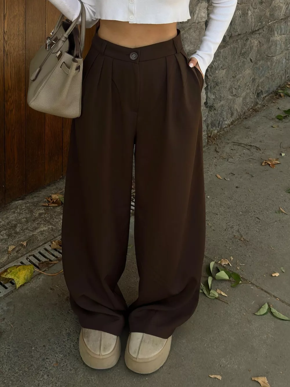 High-Waisted Pleated Wide-Leg Pants, image 13