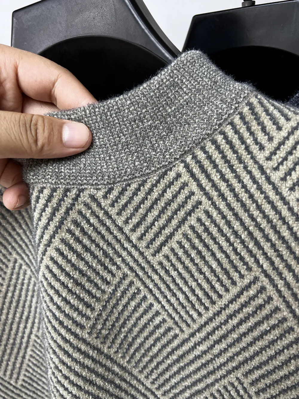 Men's Plus Size Textured Knit Long Sleeve Sweater, image 4