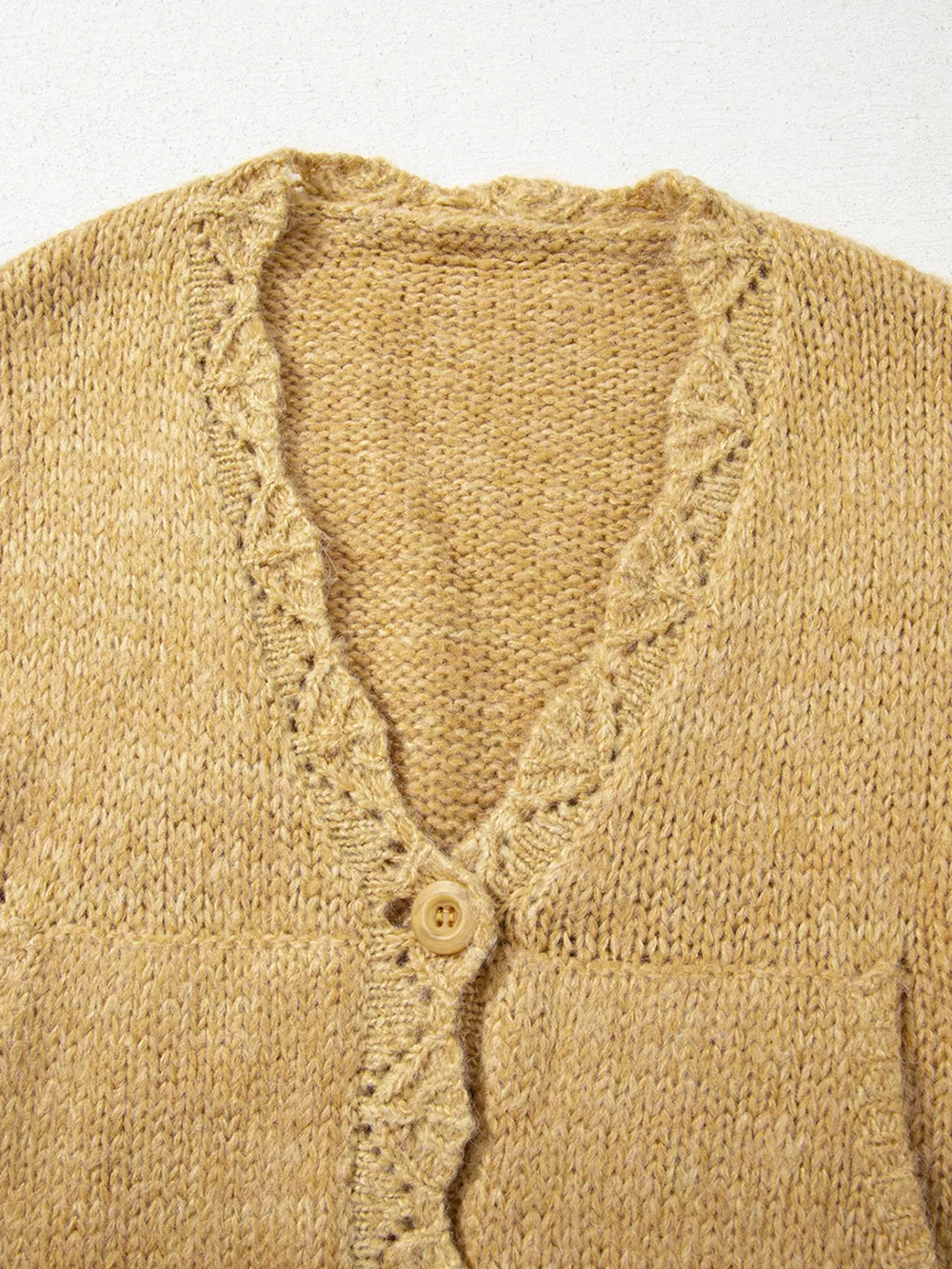 Lantern Sleeve Scallop V Neck Buttoned Front Cardigan, image 5