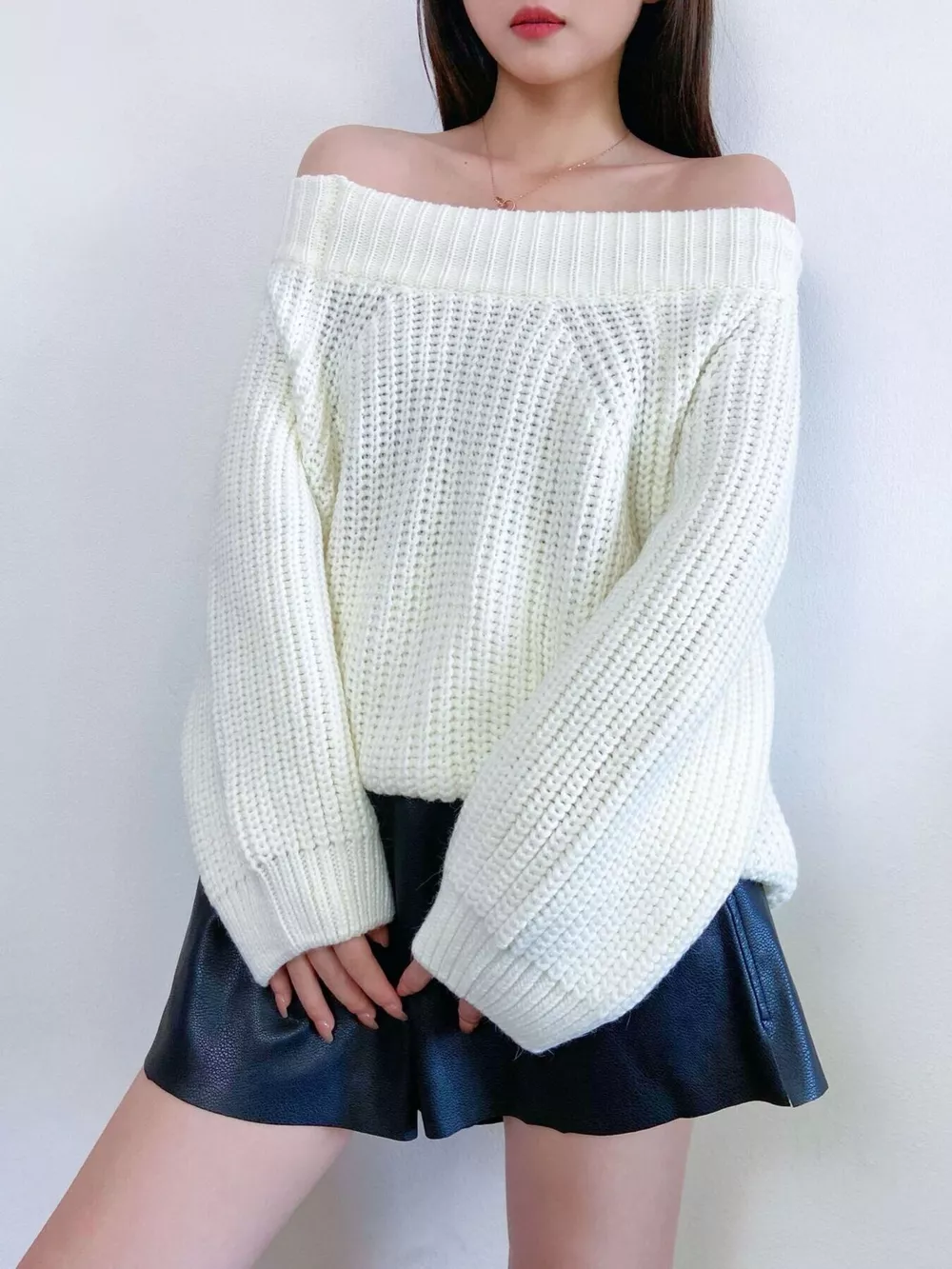 Off-Shoulder Chunky Knit Sweater, image 6