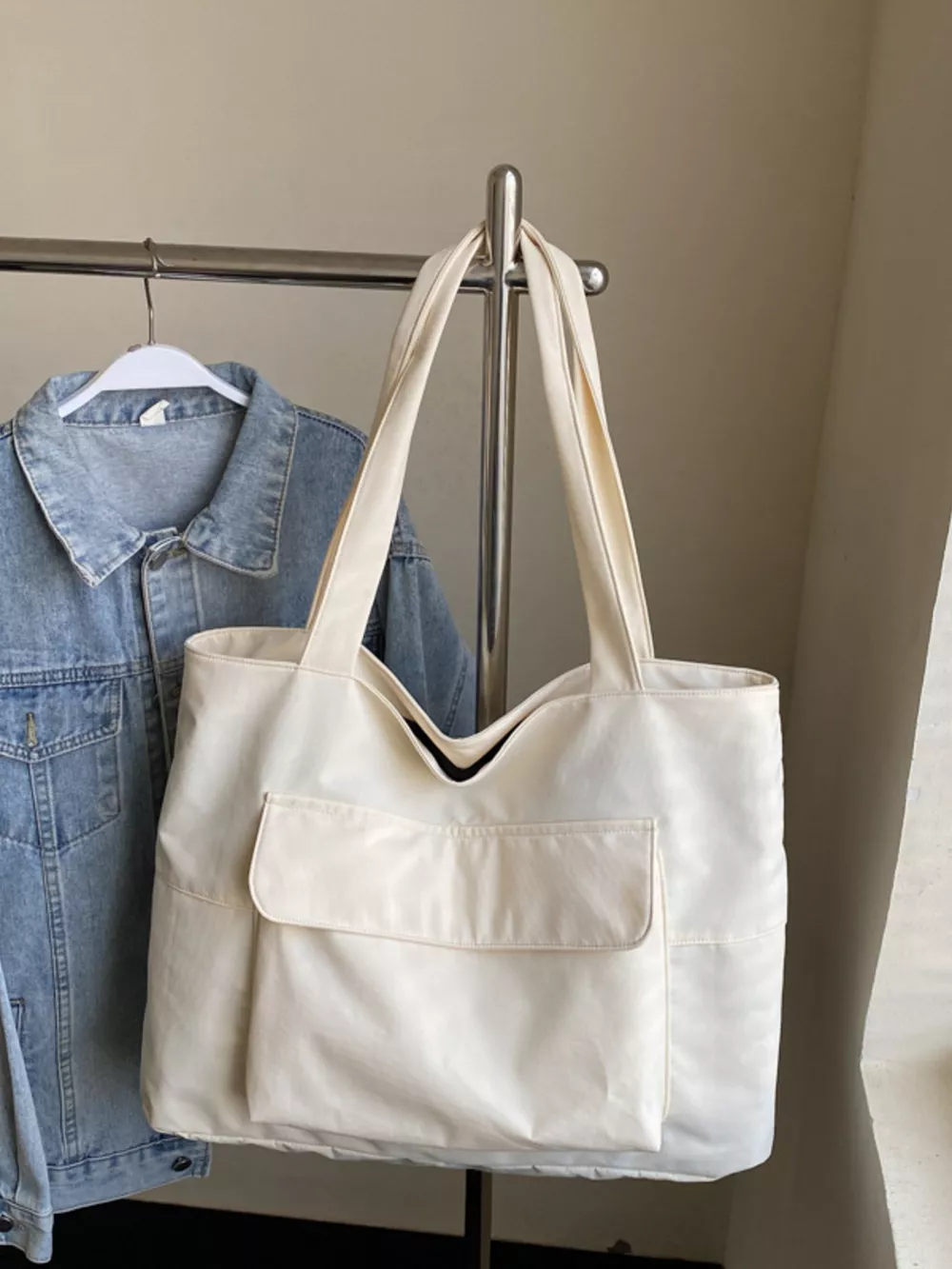 Lightweight Nylon Shoulder Bag, image 3