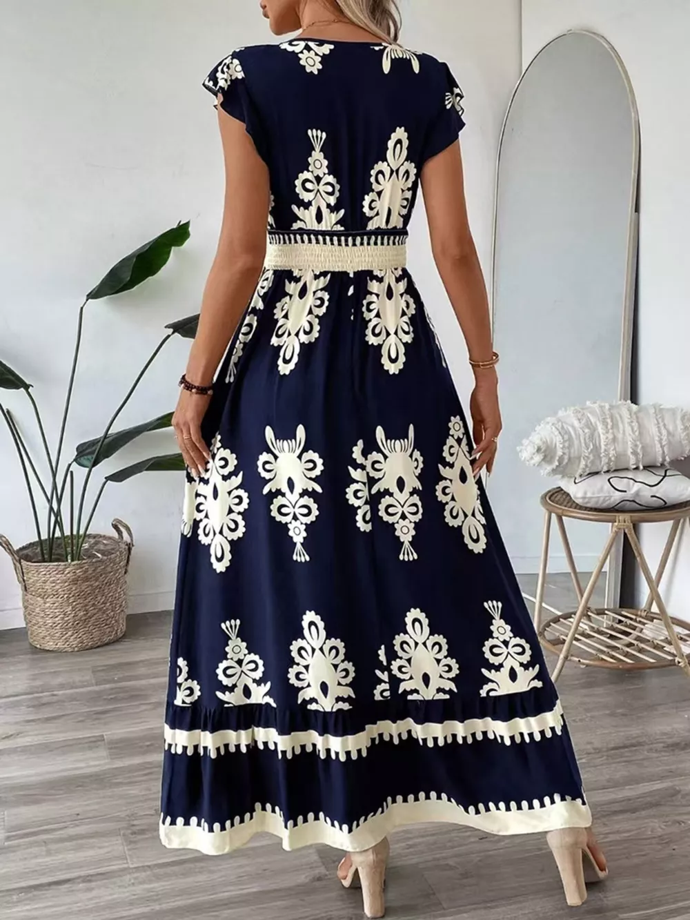Ruffled Printed V-Neck Maxi Dress, image 6
