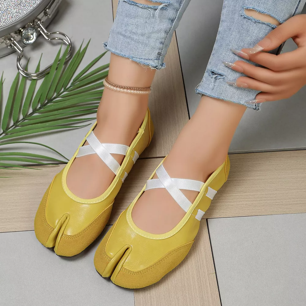 Split-Toe Tabi Ballet Sandals with Crisscross Straps, image 4