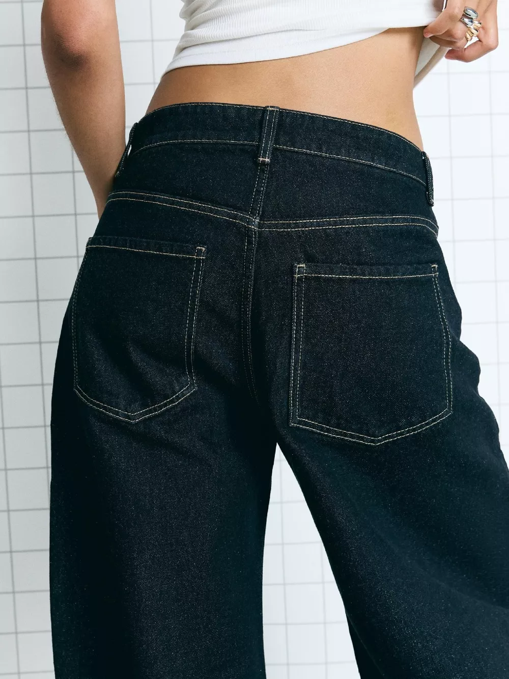 Wide Leg Washed Jeans, image 13