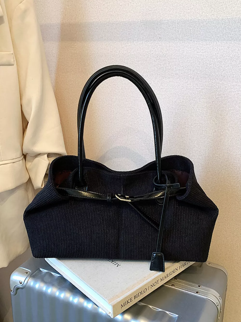 Buckle Decor Shoulder Bag, image 2
