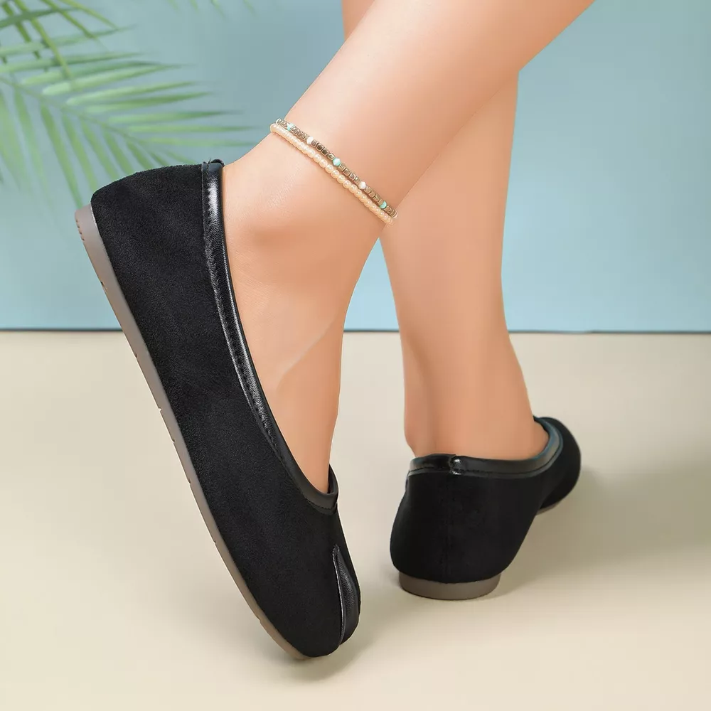 Split-Toe Slip-Ons, image 4