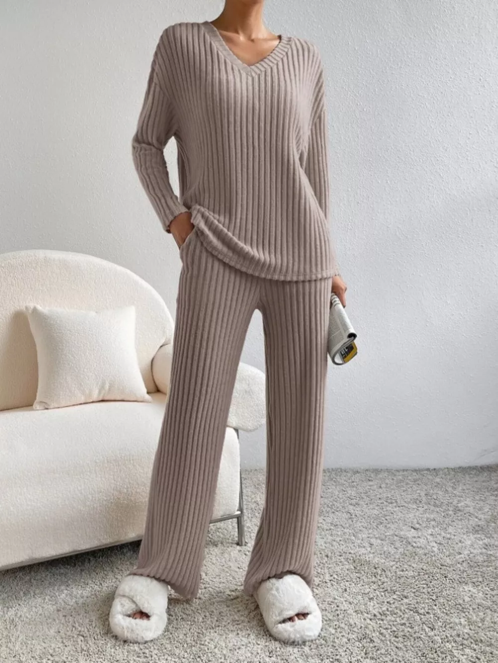 Ribbed Knit V-Neck Top and Pants Set, image 9