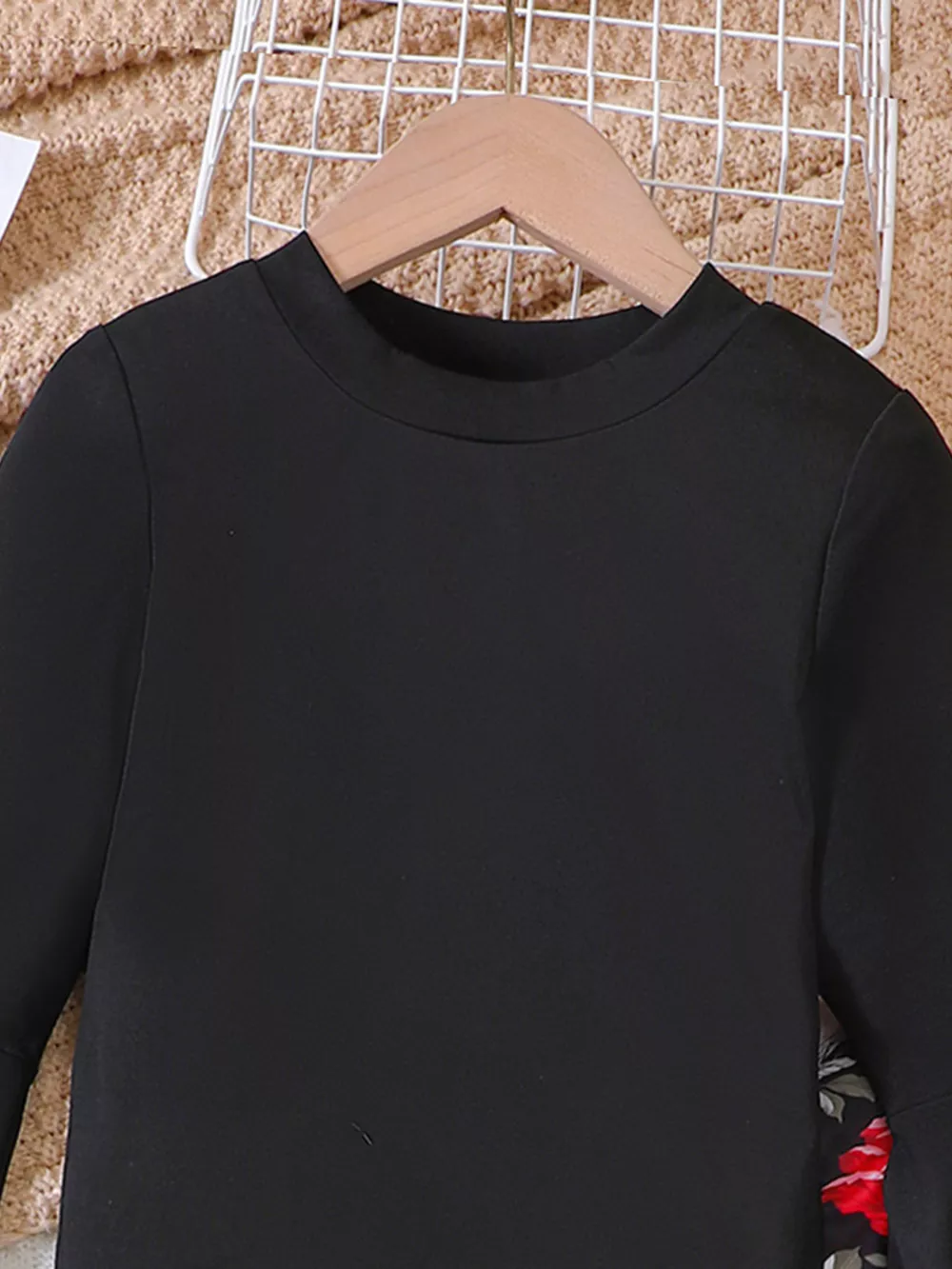 Children's Solid Top & Floral Flare Pants Set, image 5