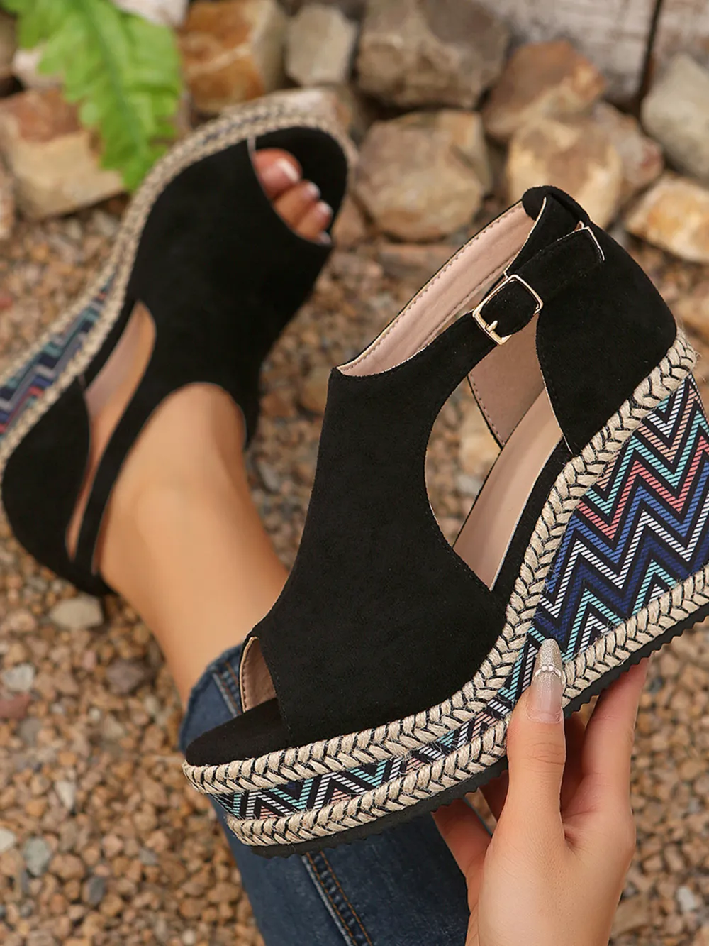 Cutout Platform Wedge Sandals, image 4