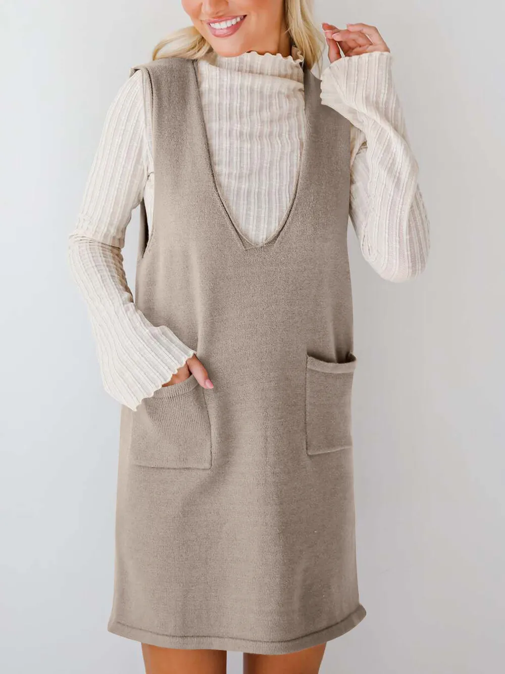 Sleeveless Knit Dress with Pockets, image 18