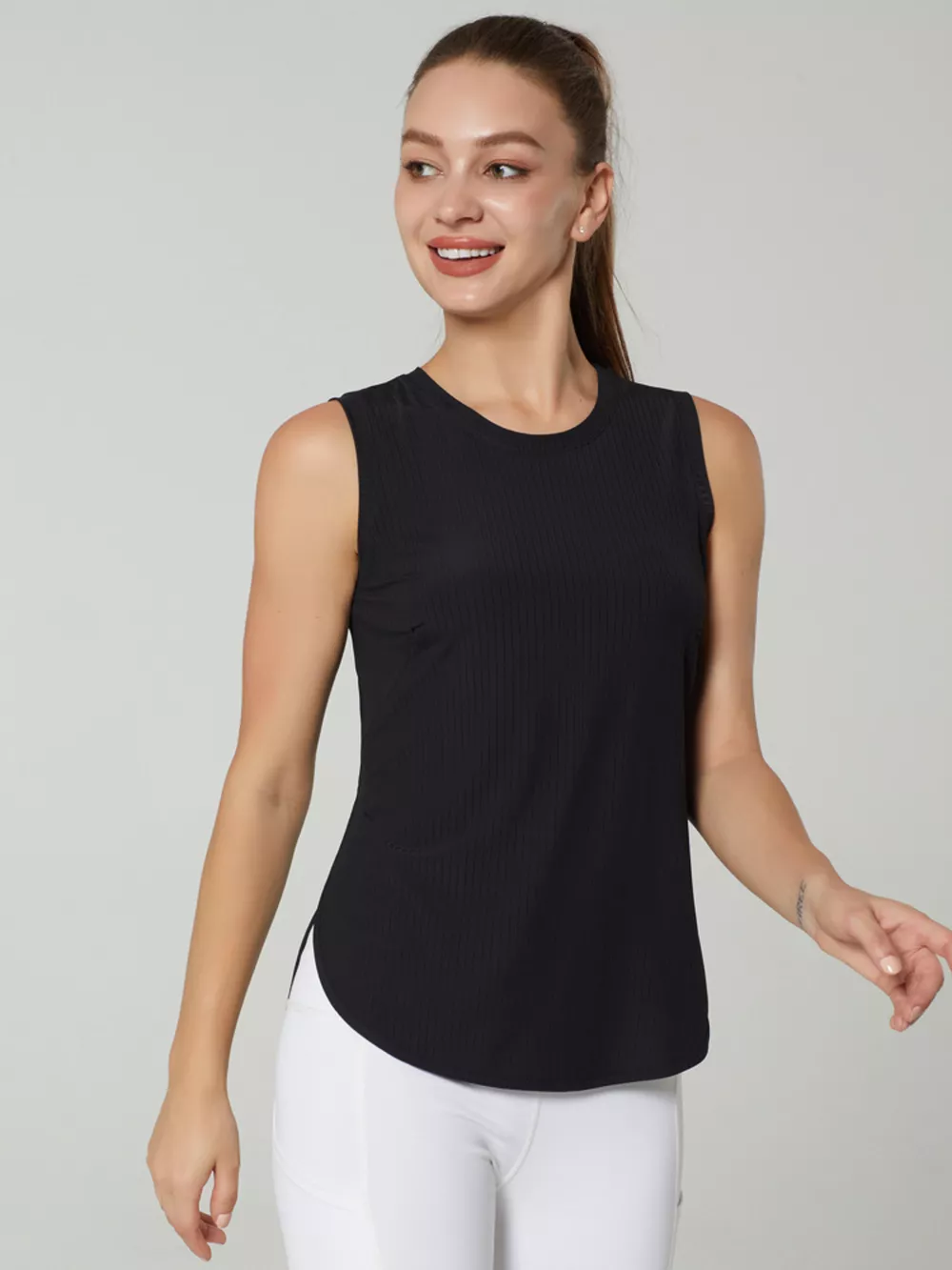 Lightweight Ribbed Active Tank, image 9