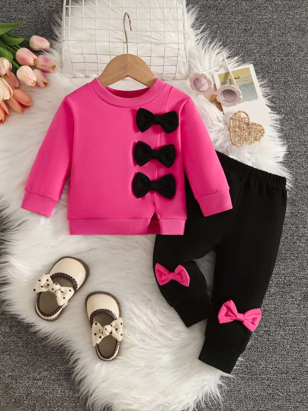 Children's Bow-Decorated Sweatshirt and Pants Set