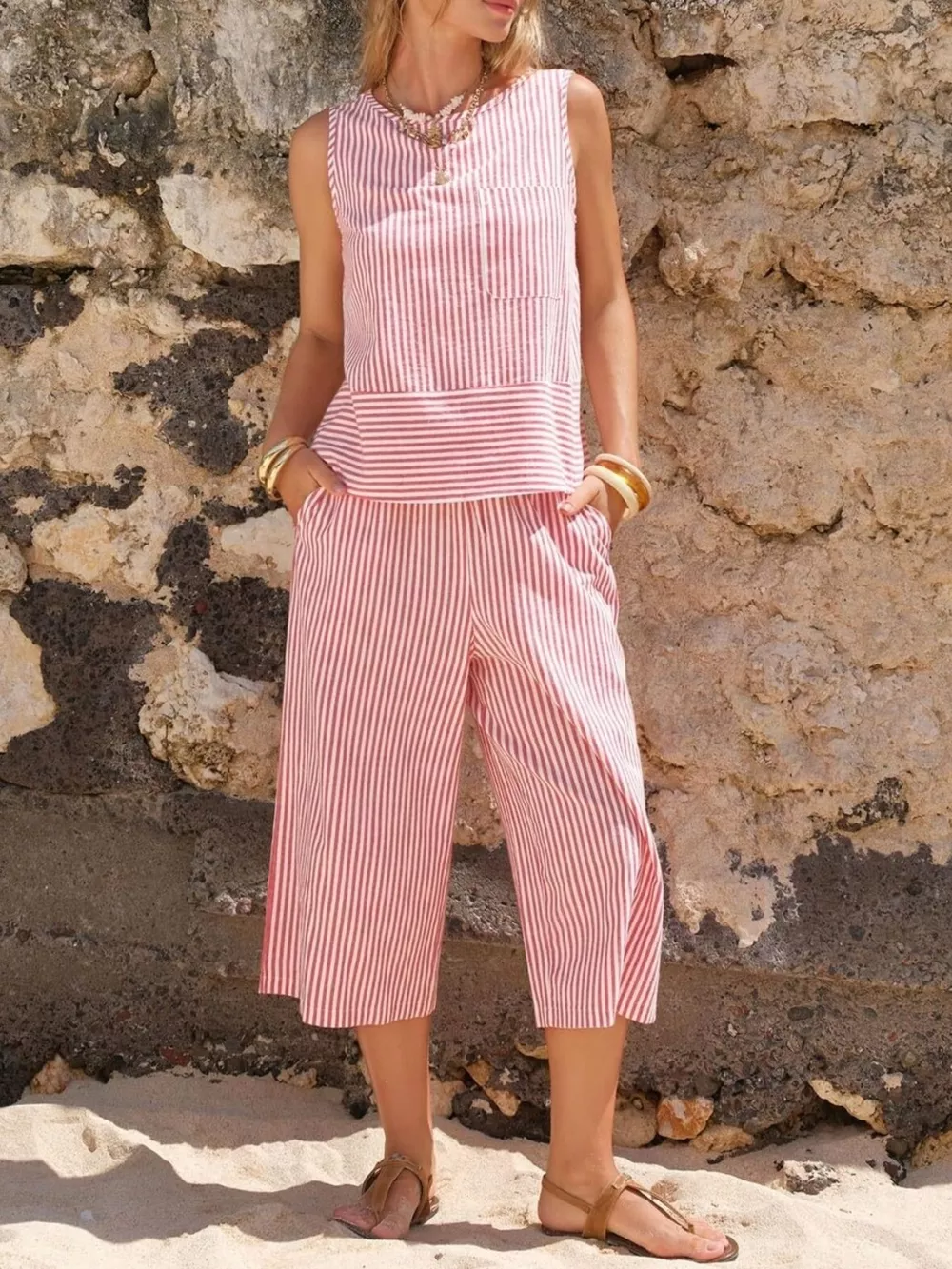 Striped Sleeveless Top and Cropped Pants Set, image 4