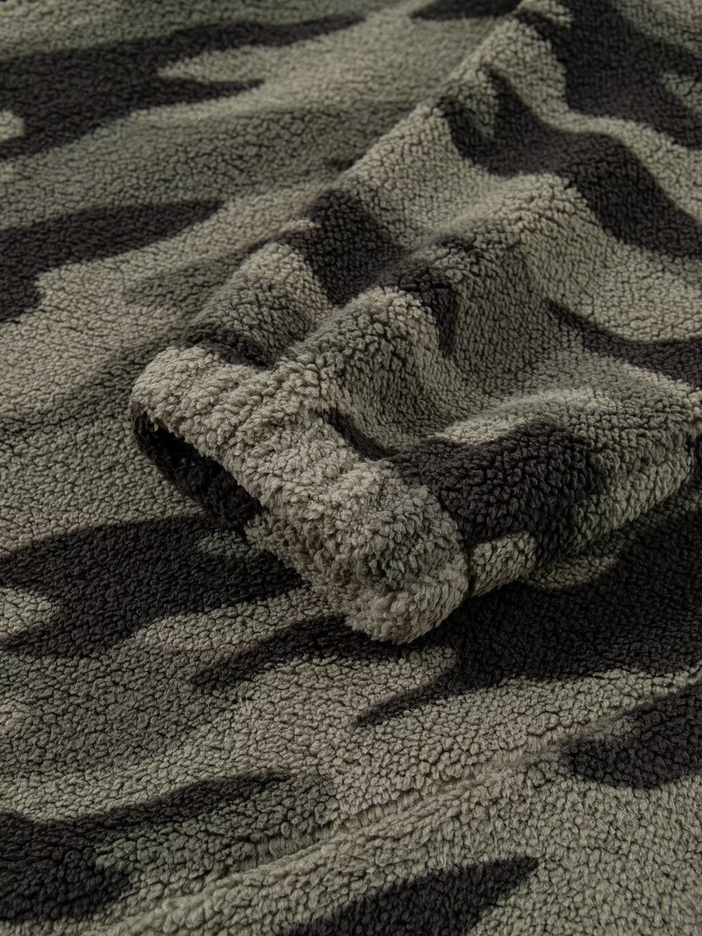 Camouflage Fleece Half Zip-Up Long Sleeve Pocket Sweatshirt, image 8