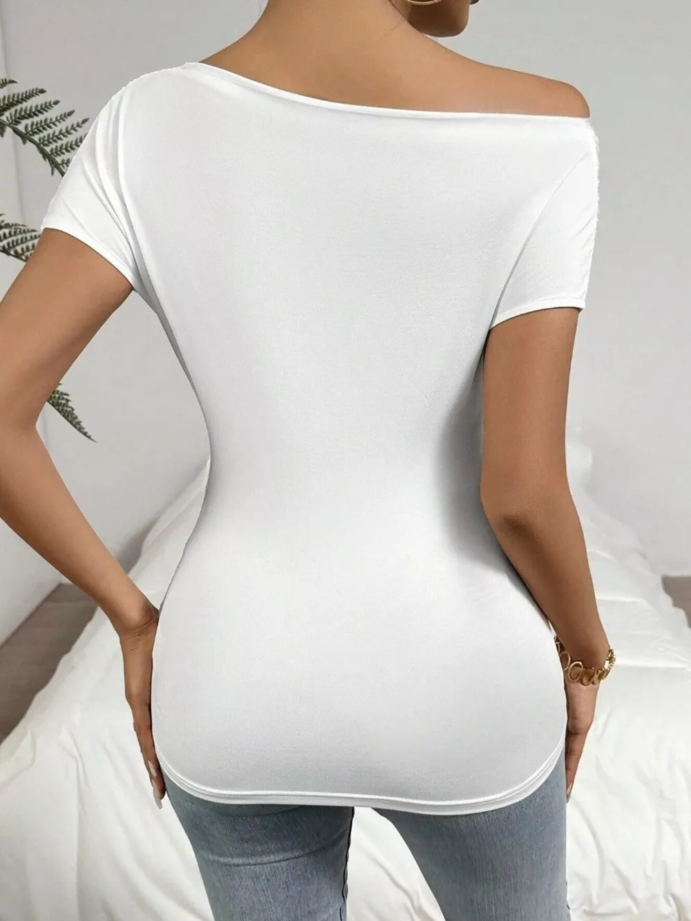 Cross-Wrap Slim Fit Top, image 8