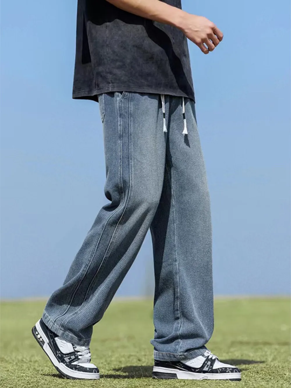 Men's Wide Leg Jeans, image 2