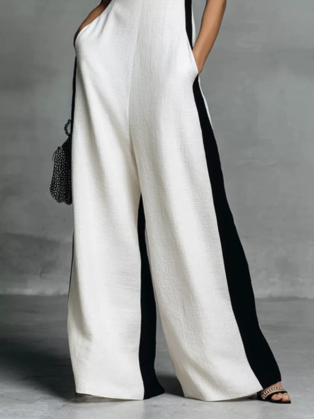 Contrast Trim V-Neck Sleeveless Jumpsuit, image 4