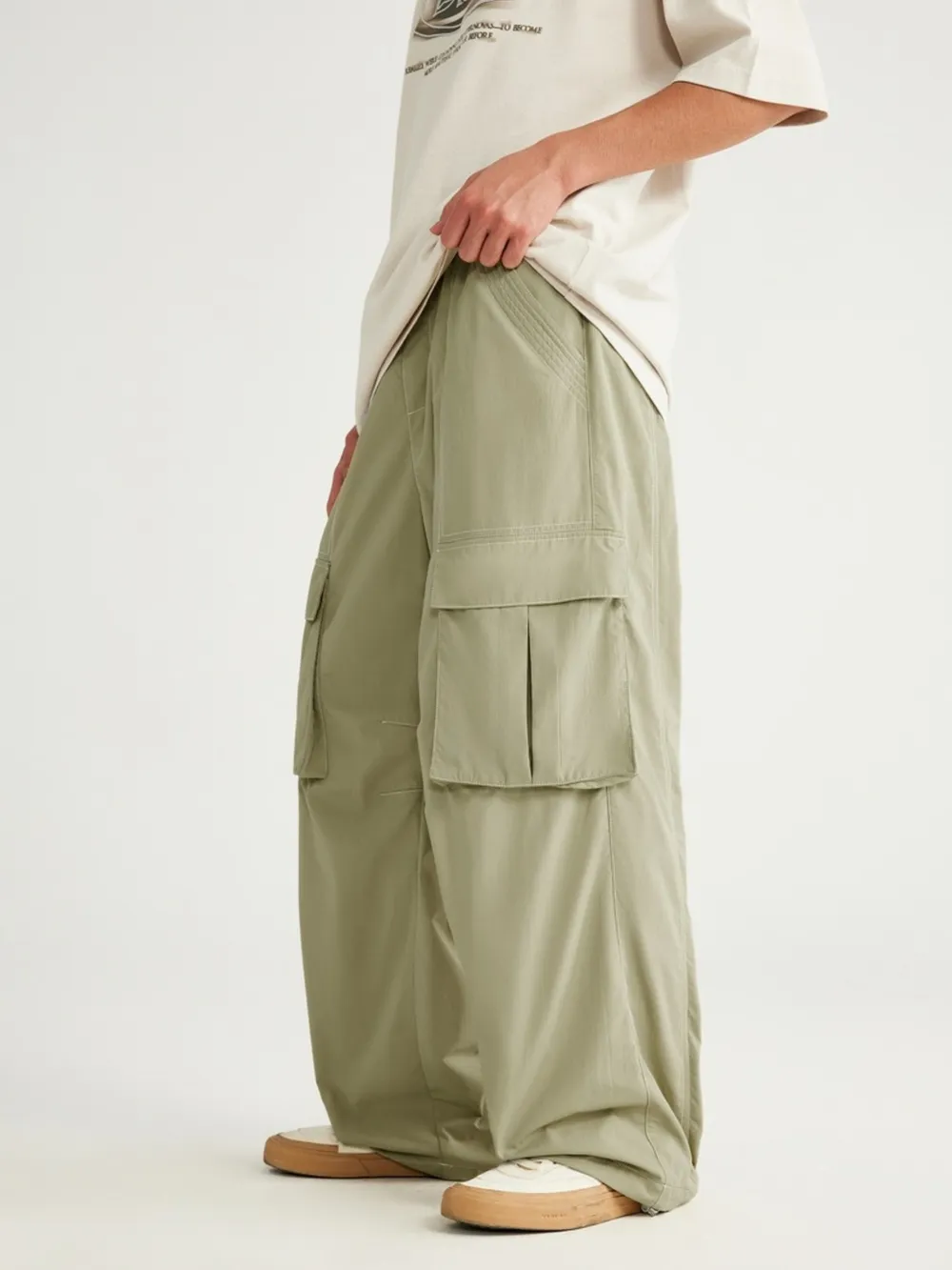 Men's Oversized Cargo Utility Wide Leg Pants, image 2