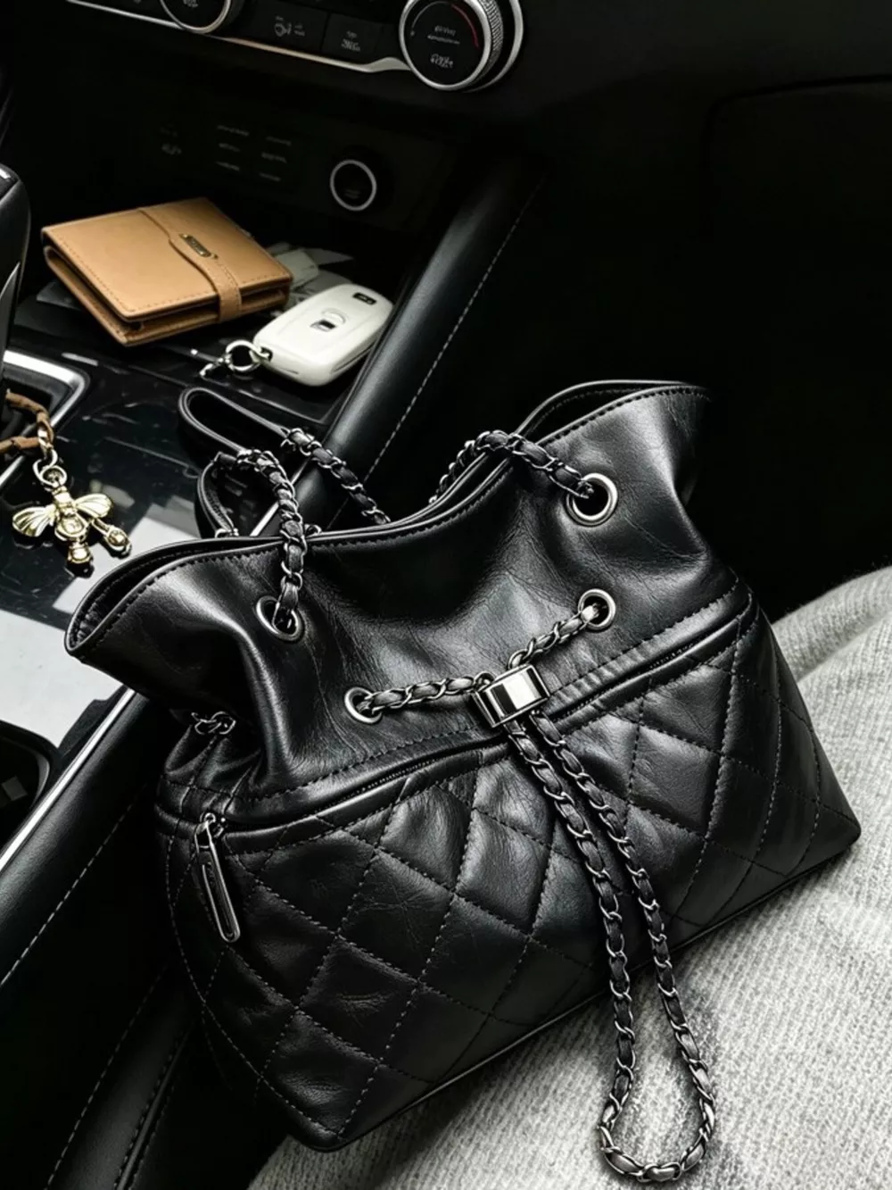 Quilted Chain Shoulder Bag, image 6