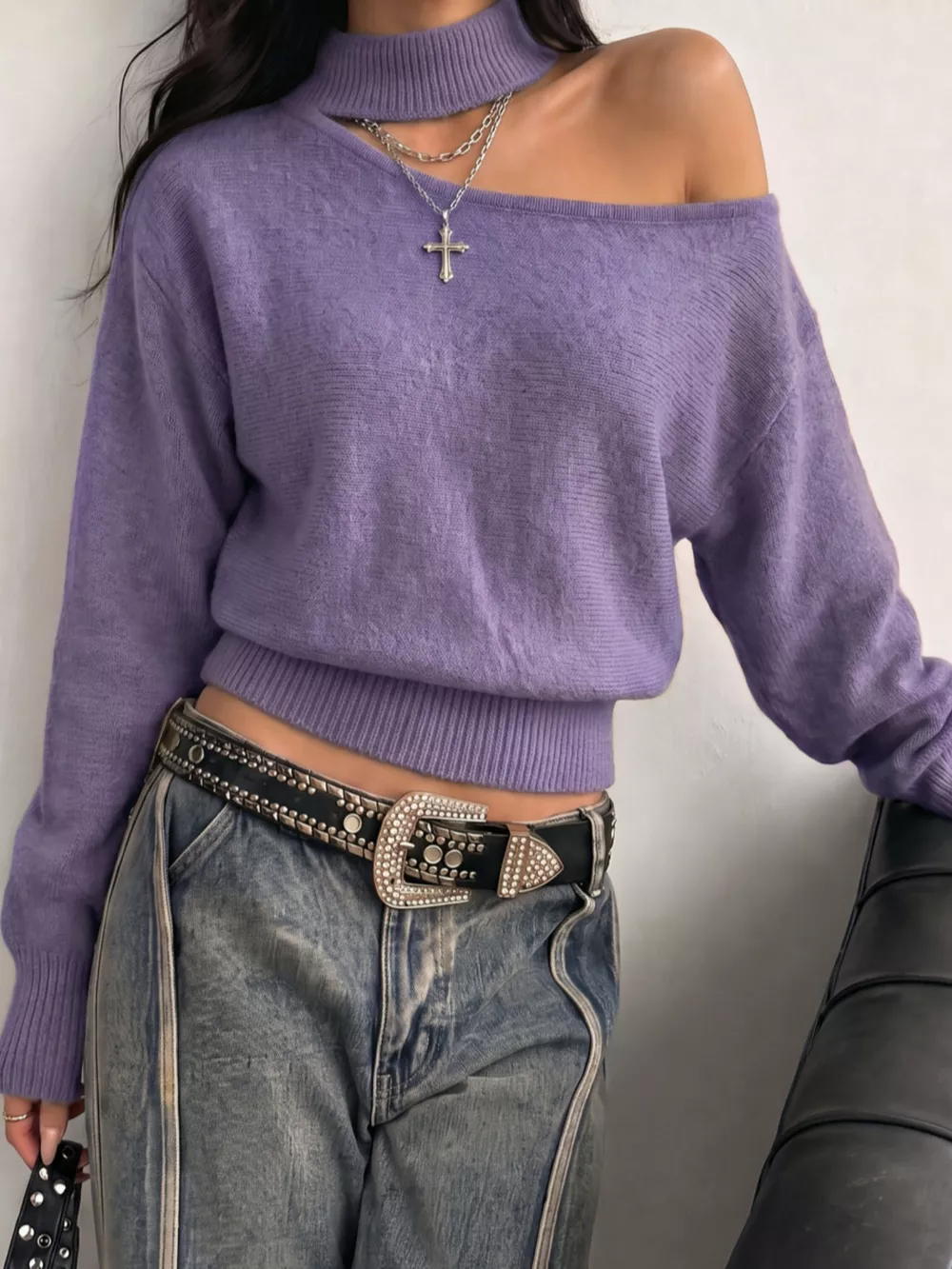Cold-Shoulder Dropped Shoulder Sweater, image 2