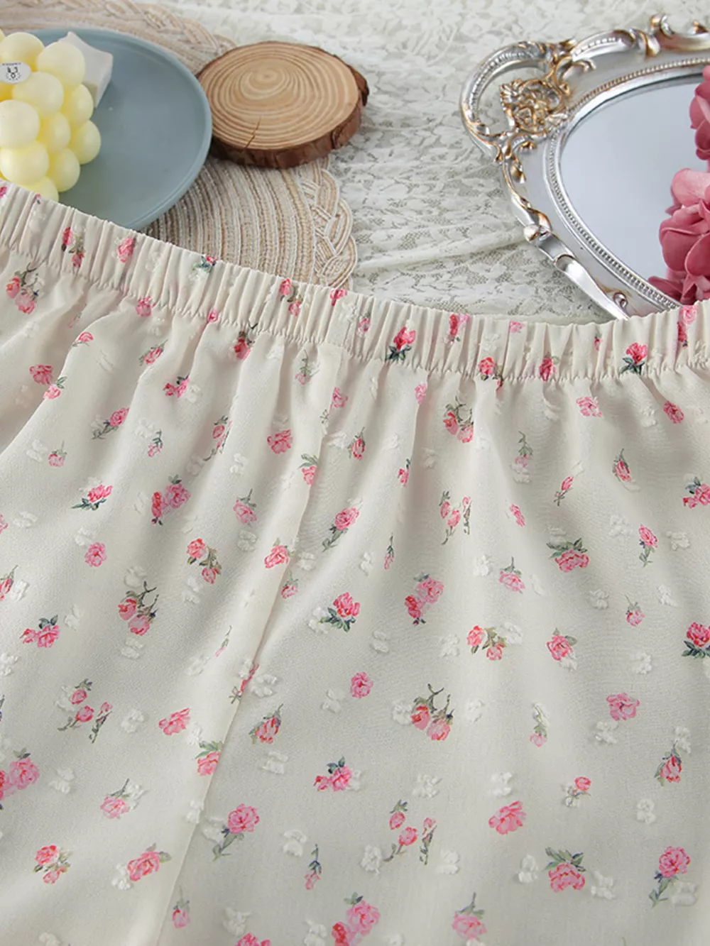 Floral Print Lace Trim Cami and Shorts Set, image 12