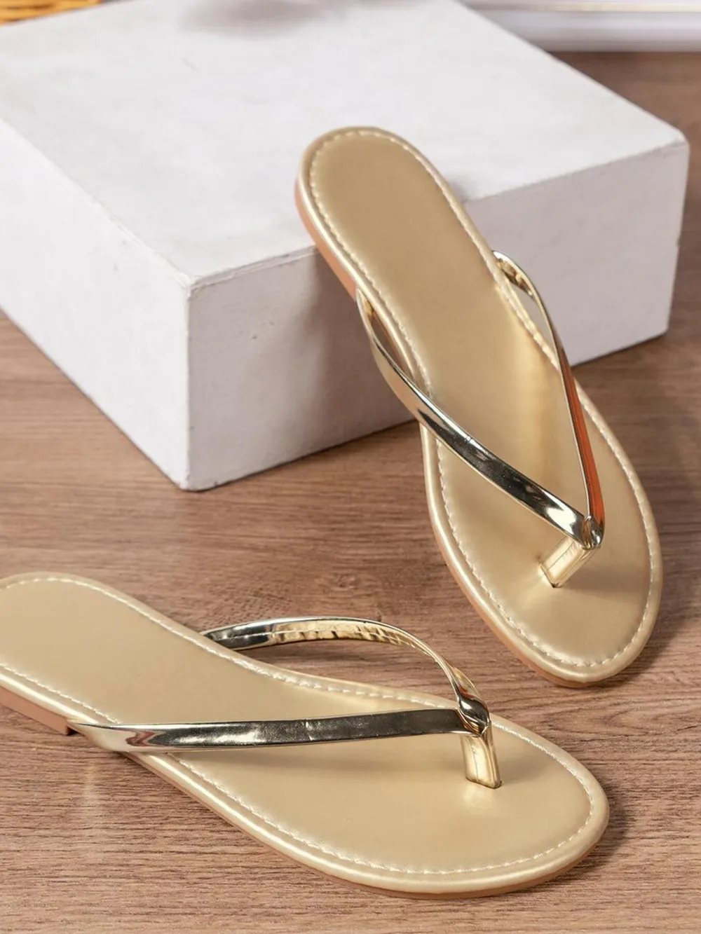 Toe Post Flat Sandals, image 5