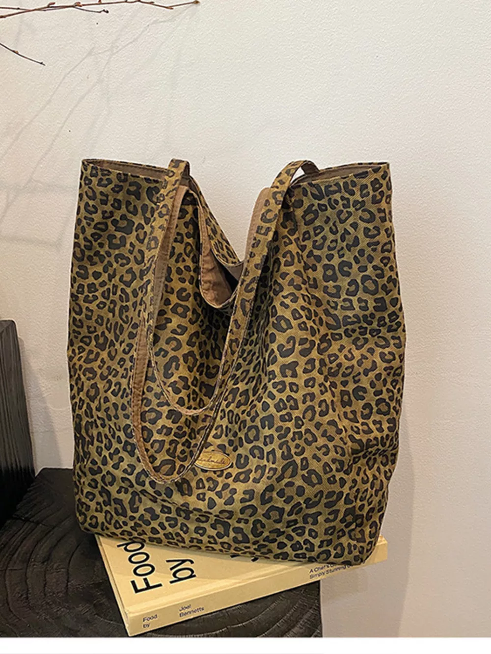 Leopard Print Casual Tote Bag