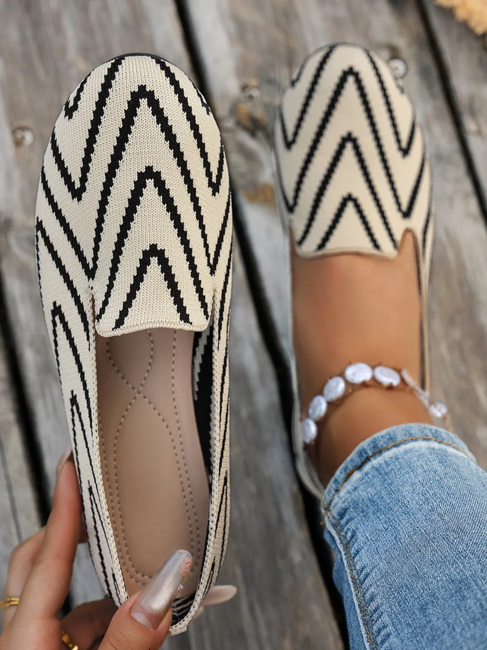 Chevron Pattern Flat Slip-Ons, image 2