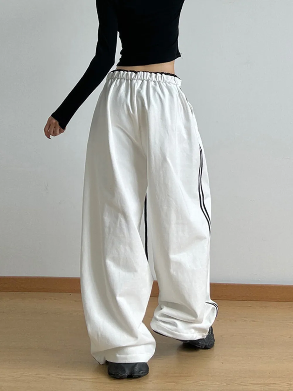 Wide Leg Drawstring Pants, image 15
