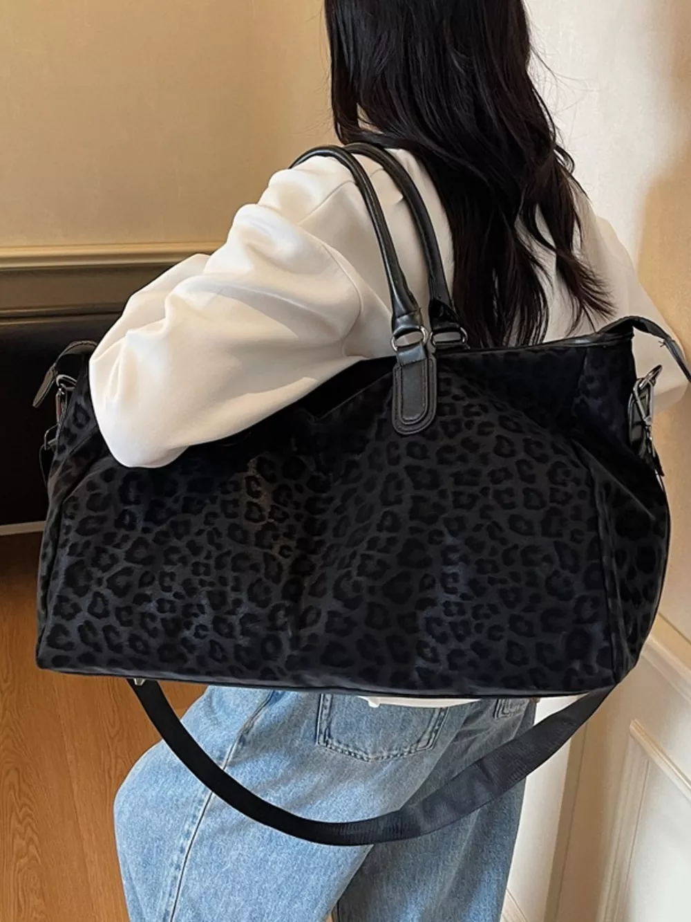 Leopard Print Travel Bag, image 4